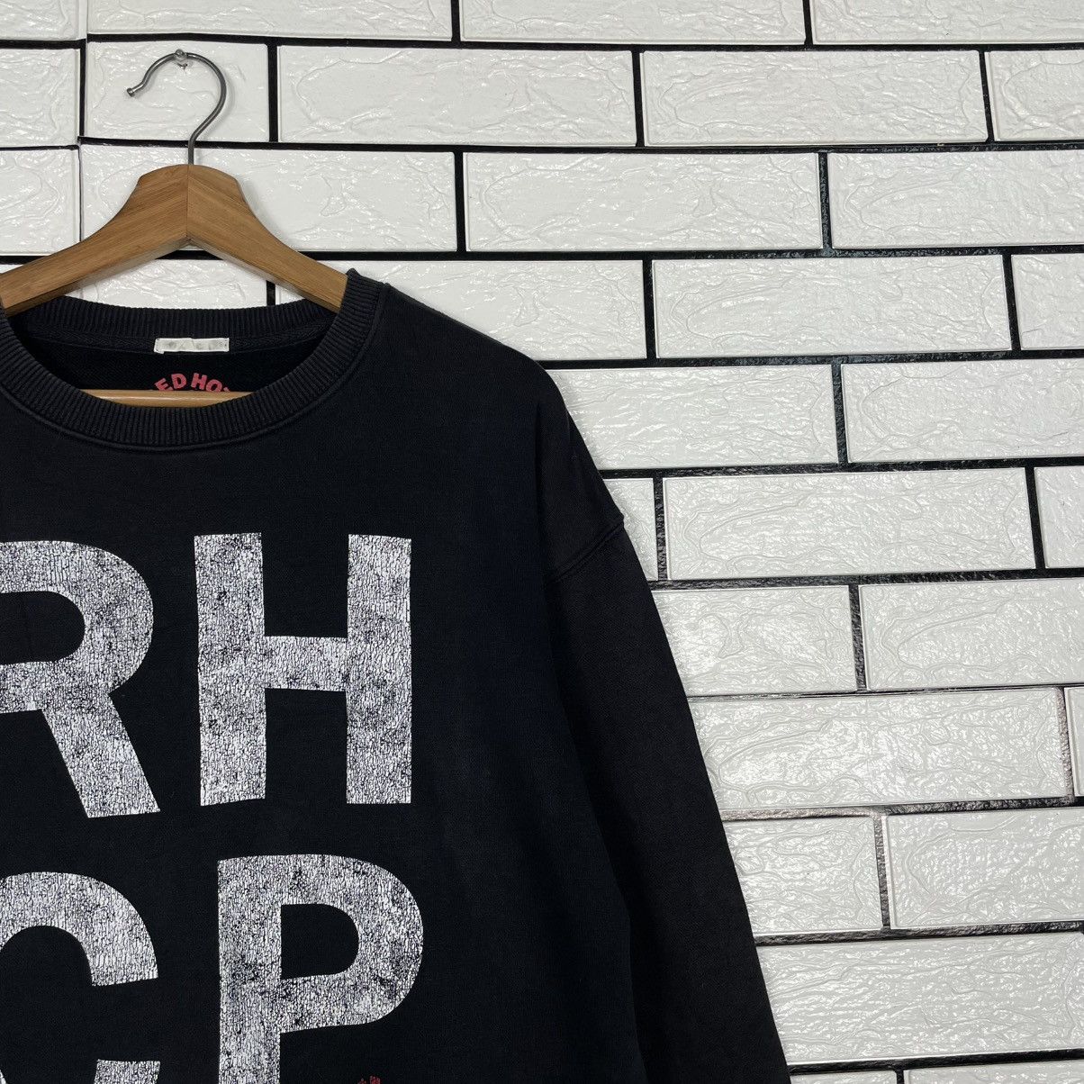 Other Red Hot Chilli Pepper Crewneck Sweatshirt Size US S / EU 44-46 / 1 - 5 Thumbnail