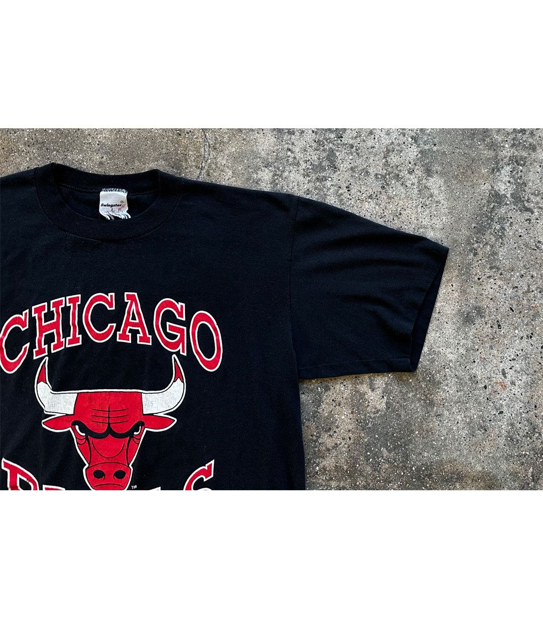 Vintage 90's Vintage Chicago Bulls T-Shirt Size US L / EU 52-54 / 3 - 3 Thumbnail