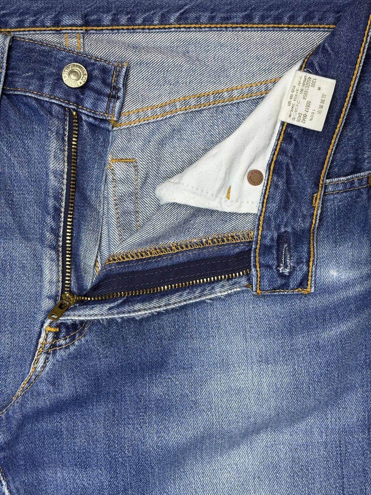 Levi's Vintage 90s Levis 517 Distressed Flare Bootcut Jeans Size US 32 / EU 48 - 9 Thumbnail