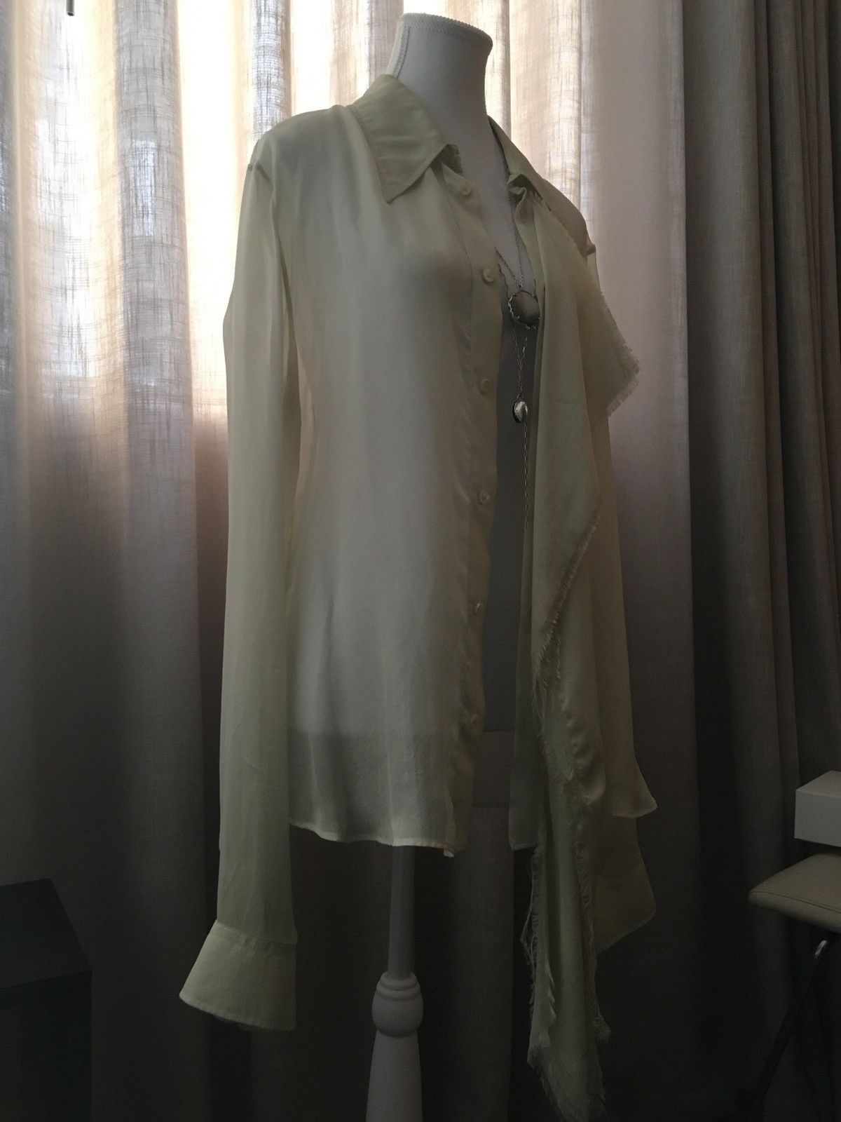 Ann Demeulemeester Ann Demeulemeester Bjarn Silk Ruffled Shirt Size US M / EU 48-50 / 2 - 3 Thumbnail