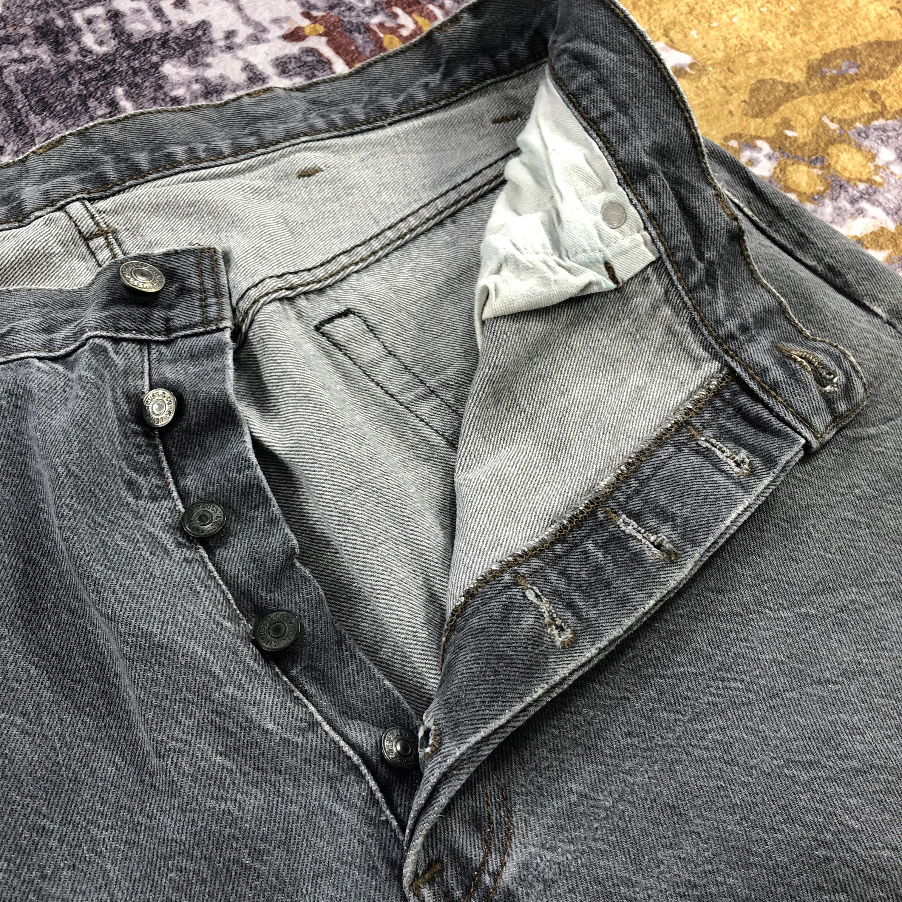 Levi's 80s Vintage Levis 501 Faded Black Jeans-JM2182 Size US 37 - 11 Thumbnail