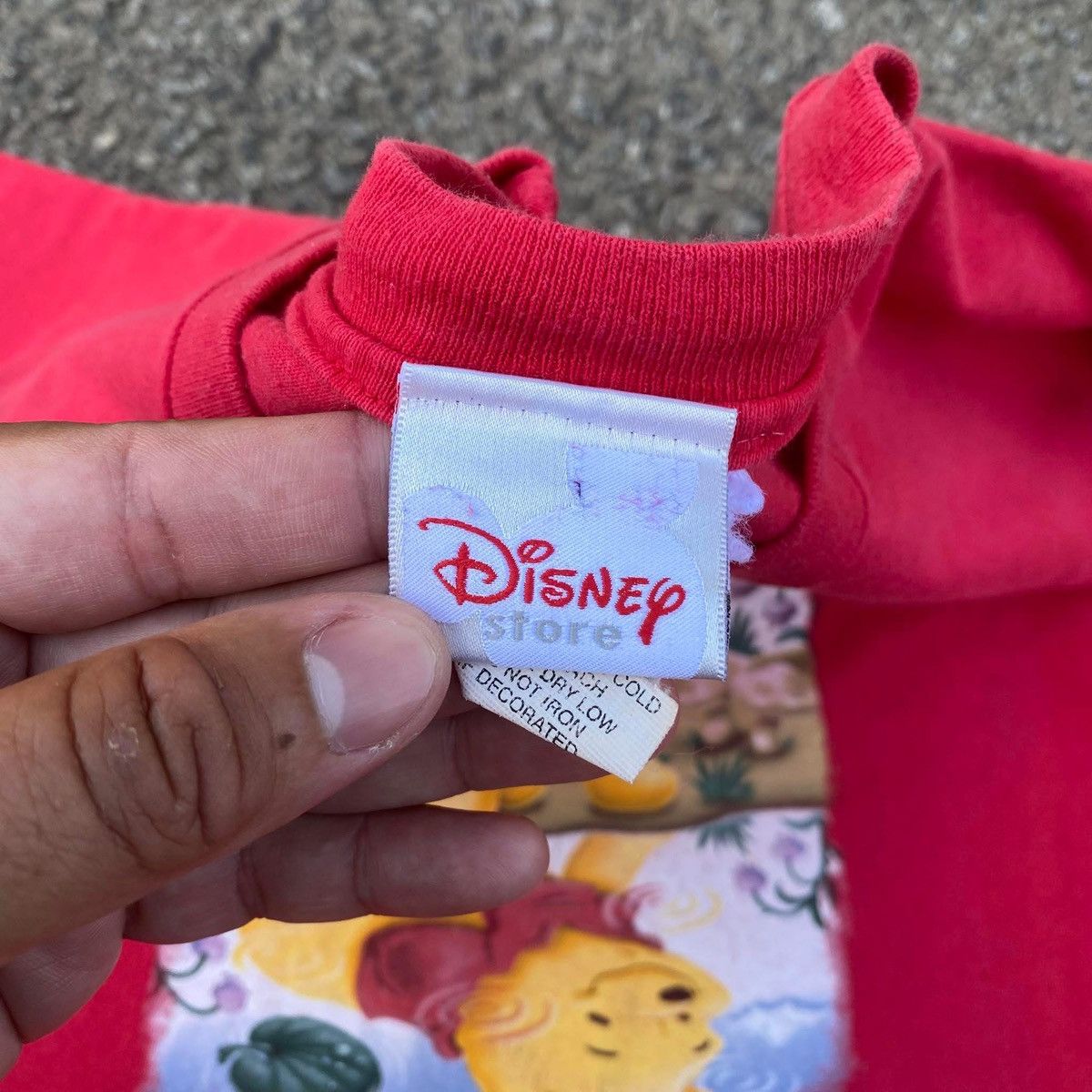 Disney RARE ‼️ Winnie-the-Pooh Size US M / EU 48-50 / 2 - 3 Thumbnail