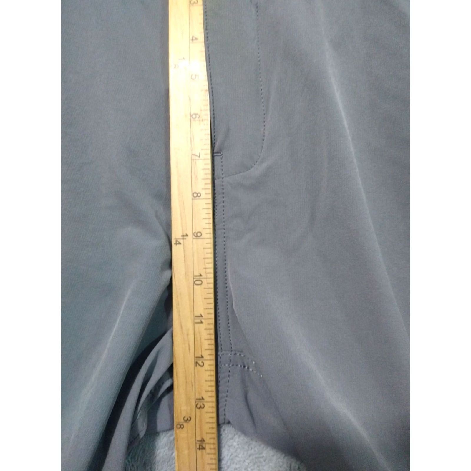 Brooks Brothers Brooks Brothers Shorts Mens 32 Gray Chino Golf Performance Flat Front Mid Rise Casual Size US 32 / EU 48 - 4 Thumbnail