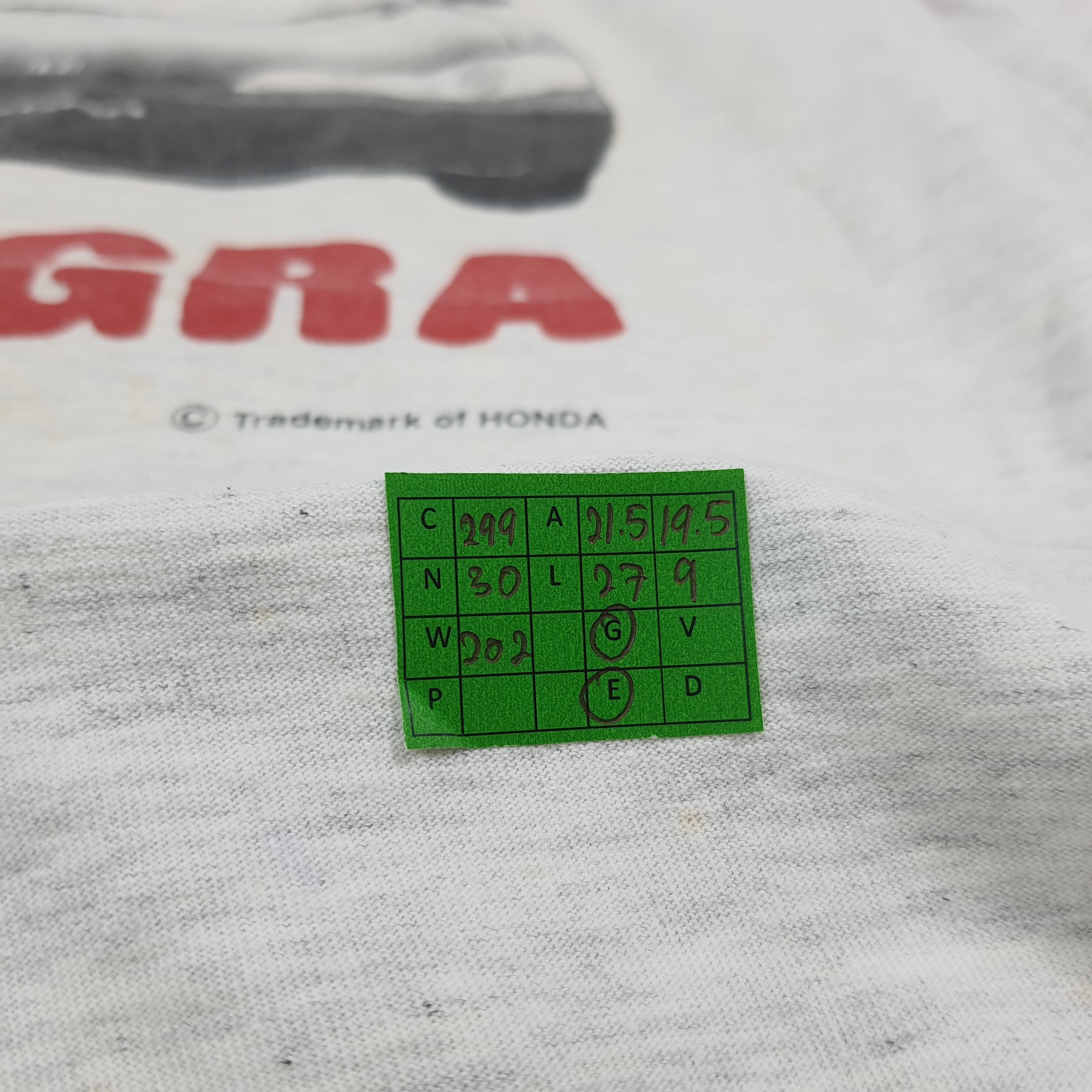 Honda Vintage Integra Nottegra Honda Ringer Tshirt C299N30 Size US L / EU 52-54 / 3 - 8 Thumbnail