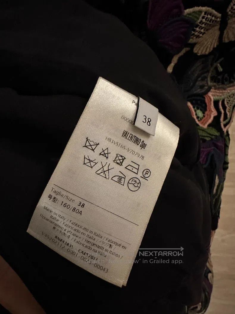 Valentino Valentino Black lotus leaf dress Size M / US 6-8 / IT 42-44 - 5 Thumbnail