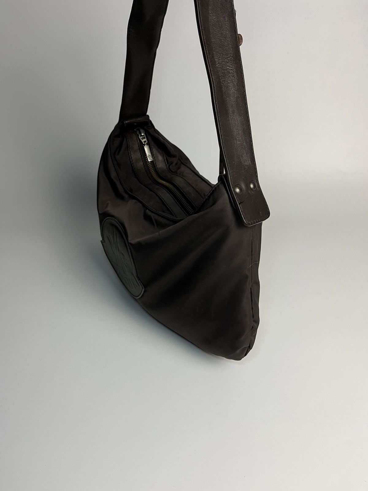 Moncler Moncler 2006 Nylon Shoulder Bag in Brown Size ONE SIZE - 6 Thumbnail