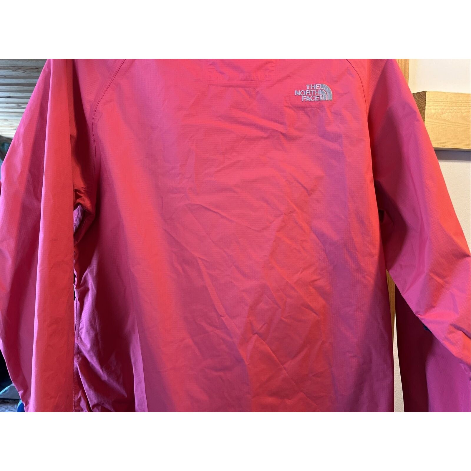 The North Face The North Face Womens M Pink LS zip hooded nylon rain jacket Size M / US 6-8 / IT 42-44 - 13 Thumbnail