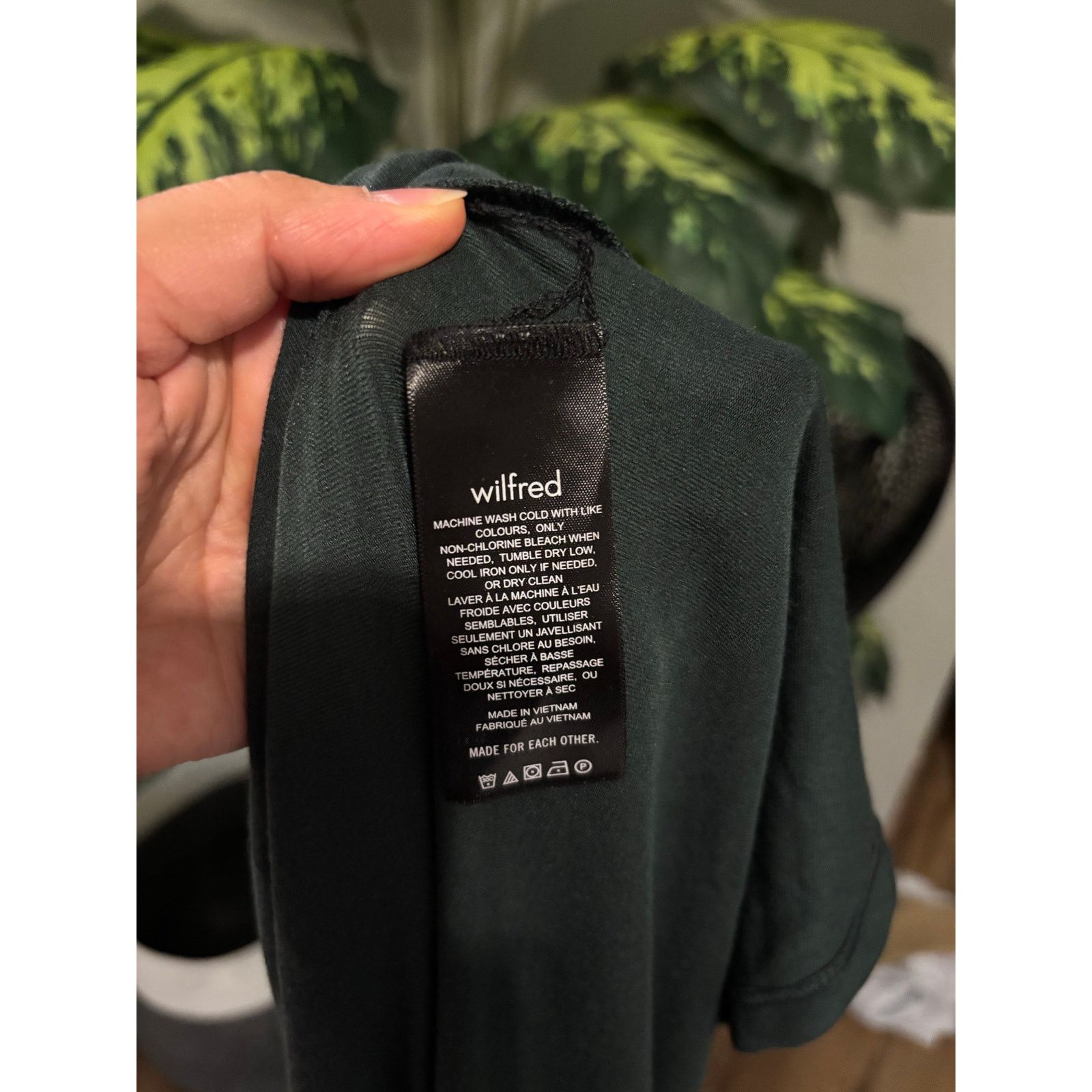 Aritzia NWOT Aritzia Wilfred Green Maxi Bunglow Dress Sz M Size M / US 6-8 / IT 42-44 - 6 Thumbnail