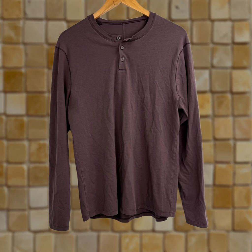 Lululemon Lululemon Henley Shirt Mens M Long Sleeve Brown Lightweight Modal Blend Shirt Size US M / EU 48-50 / 2 - 1 Thumbnail