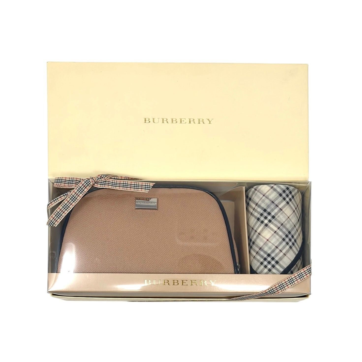 Burberry Burberry Travel Pouch / Handkerchief Set Size ONE SIZE - 1 Thumbnail