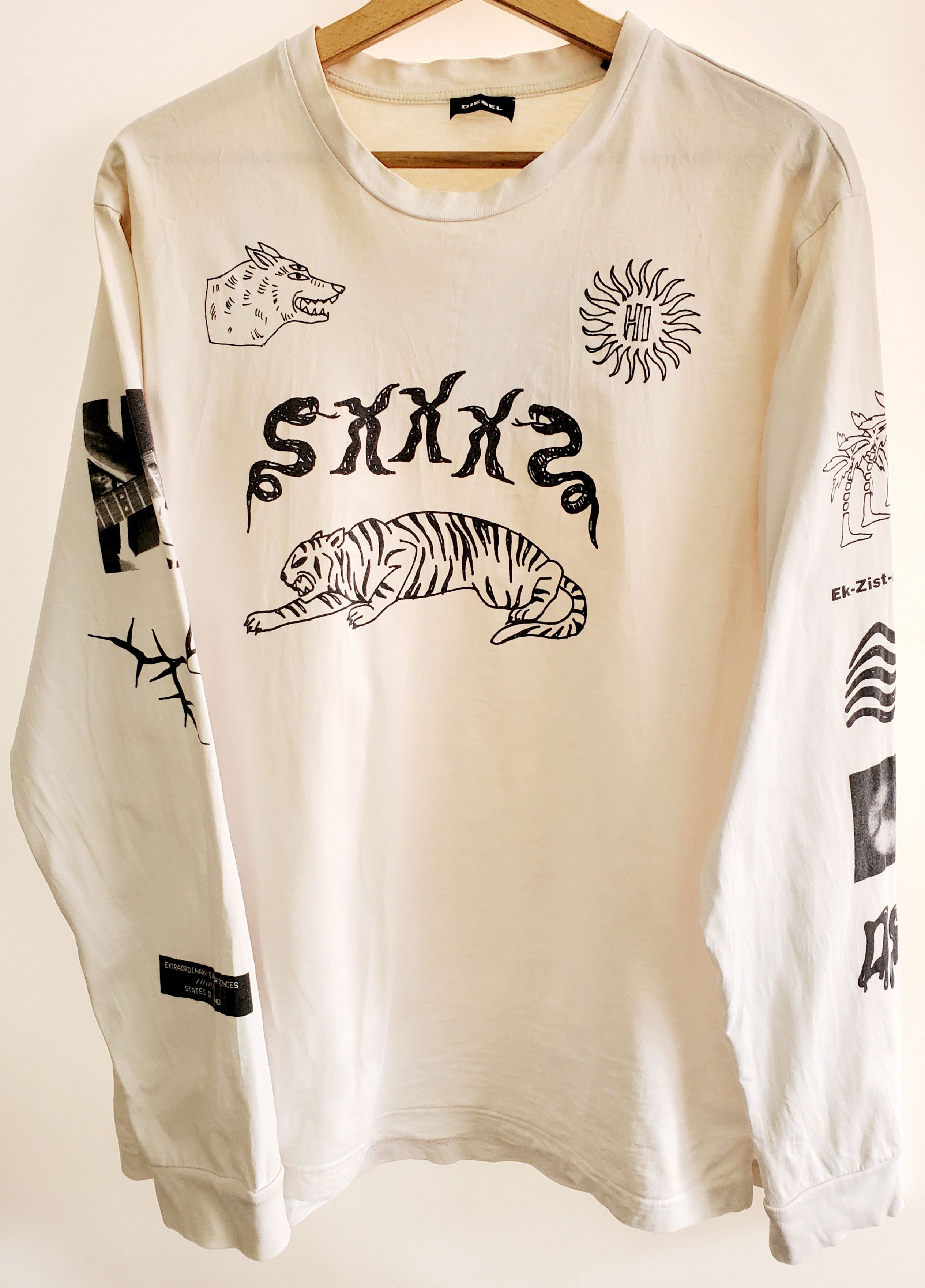 Diesel × Streetwear × Vintage V2k Diesel Longsleeve Weird as Diesel × Streetwear × Vintage V2k Diesel Longsleeve Weird as