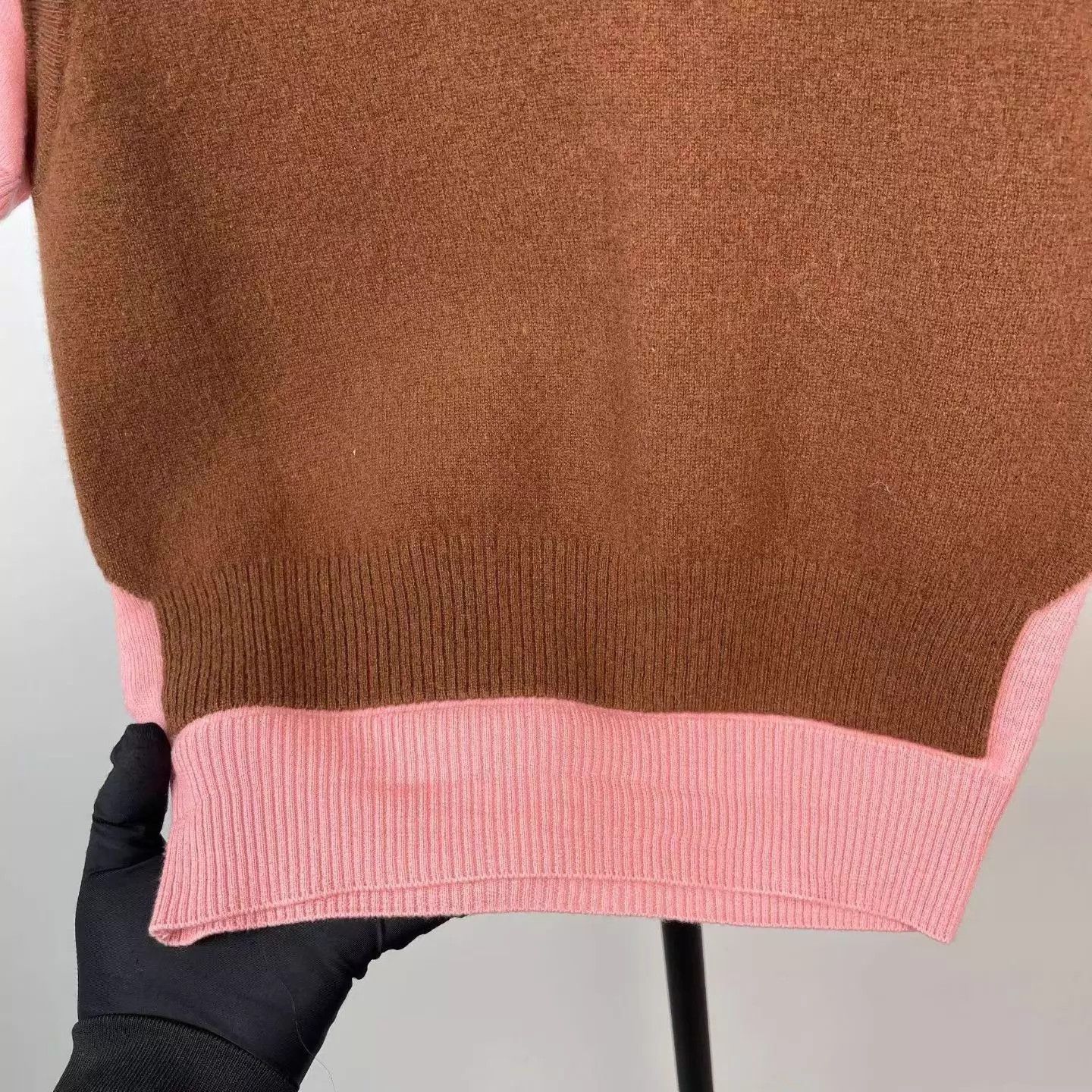 Miu Miu MIU MIU colorblock polo shirt pink/brown size 38 24 Size XS / US 0-2 / IT 36-38 - 6 Thumbnail