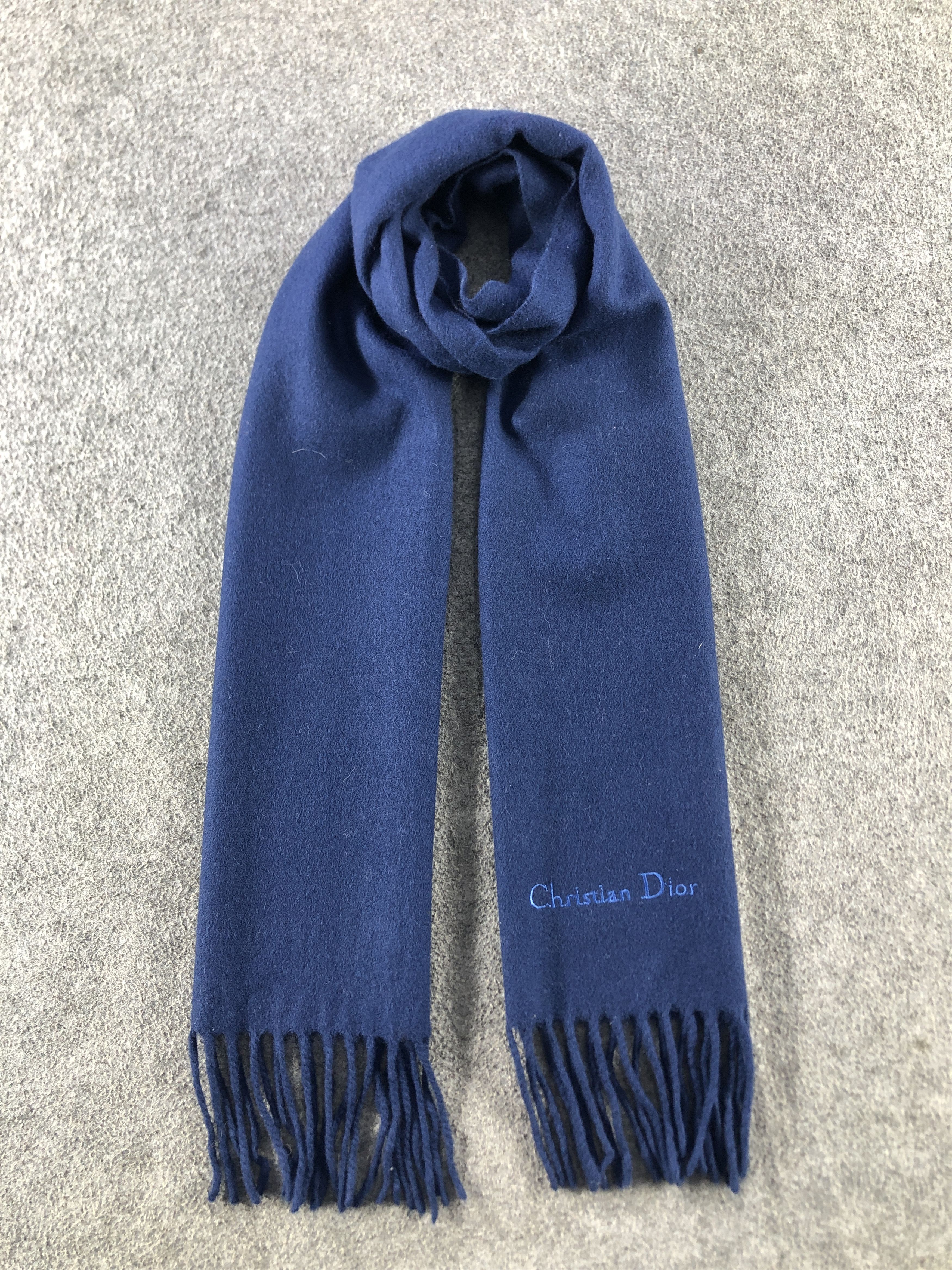 Vintage Christian Dior Scarf / Muffler / Neckwear P864 Size ONE SIZE - 1 Thumbnail