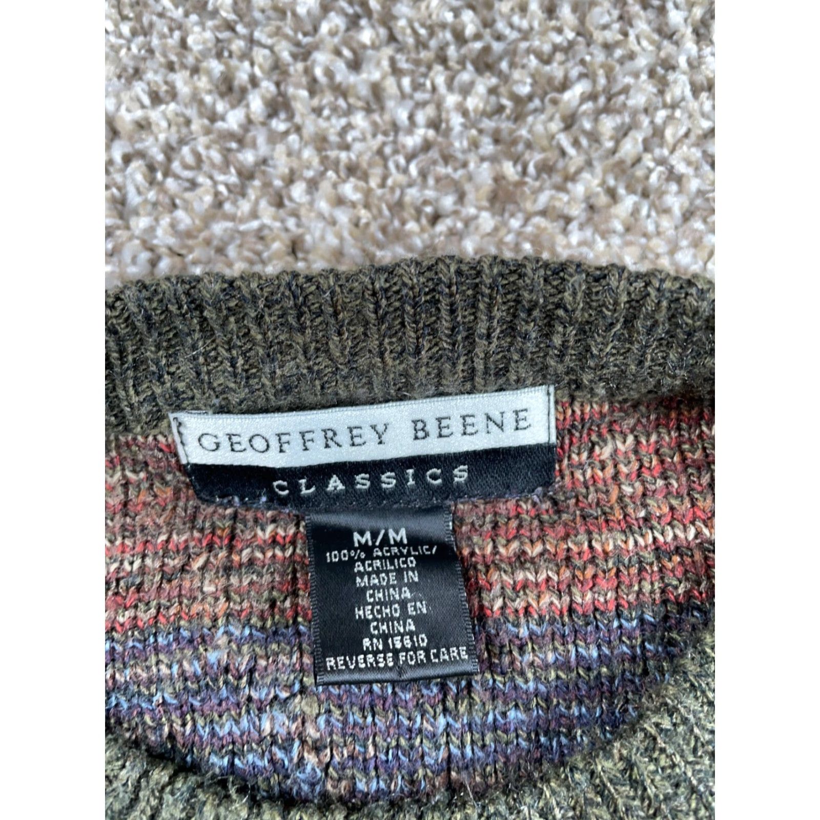Geoffrey Beene VINTAGE Geoffrey Beene Sweater Geometric Lightweight Knit Adult M Green Long Sleeve Crew Neck Pullover 90s Dad Style Mens Size US M / EU 48-50 / 2 - 4 Thumbnail