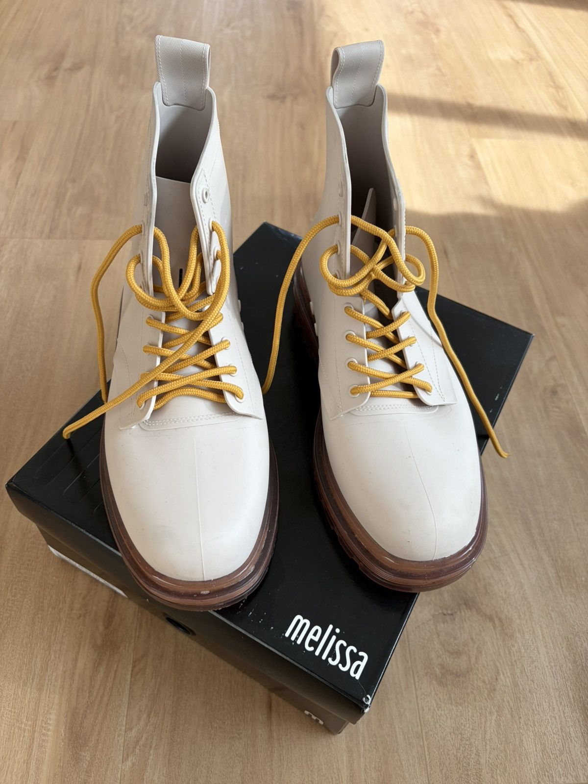 Melissa Worn once beige water resistant boots new Size US 10 / EU 43 - 1 Thumbnail