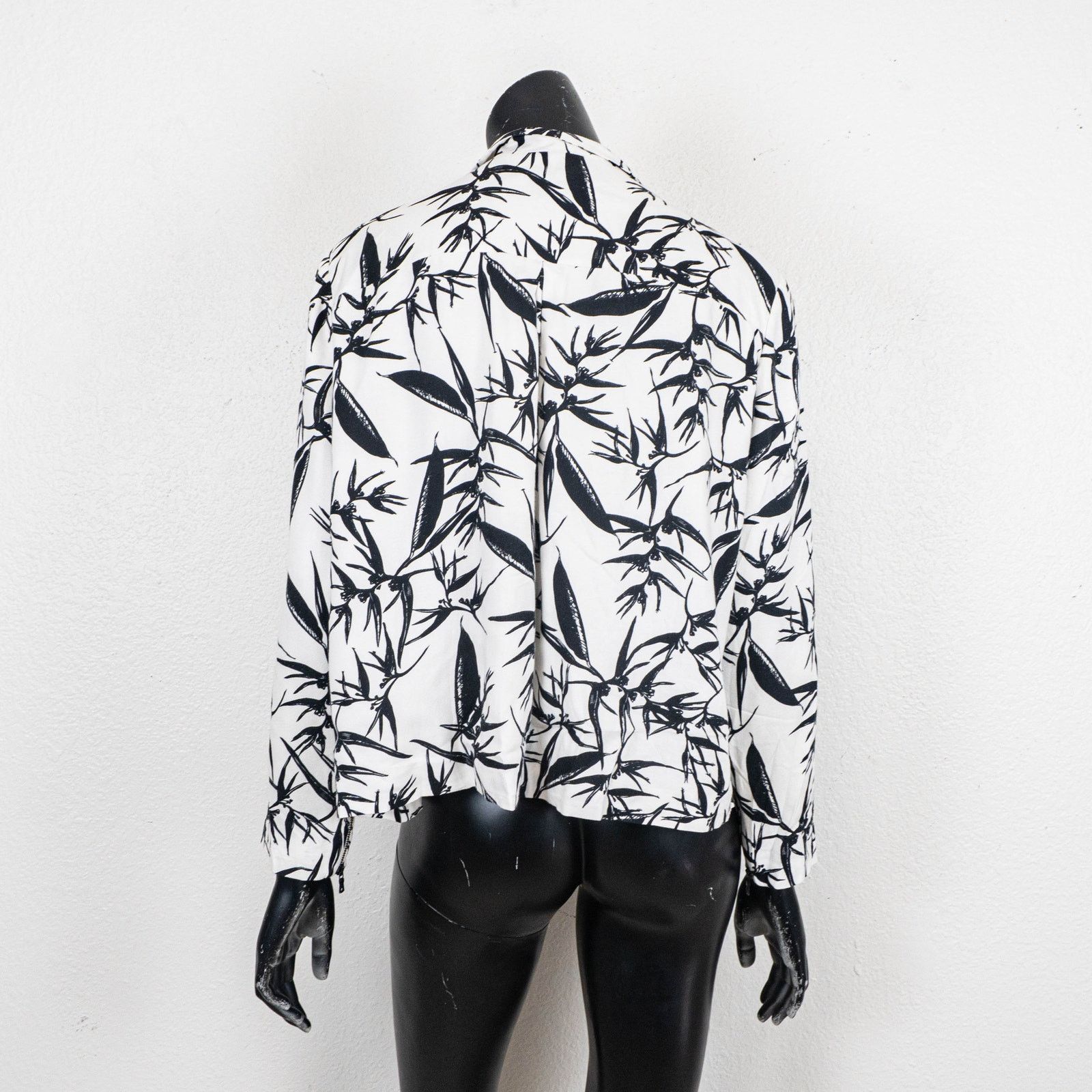 Alice + Olivia Alice + Olivia Botanical ink Open Front Kimono Jacket Top Size L / US 10 / IT 46 - 5 Thumbnail
