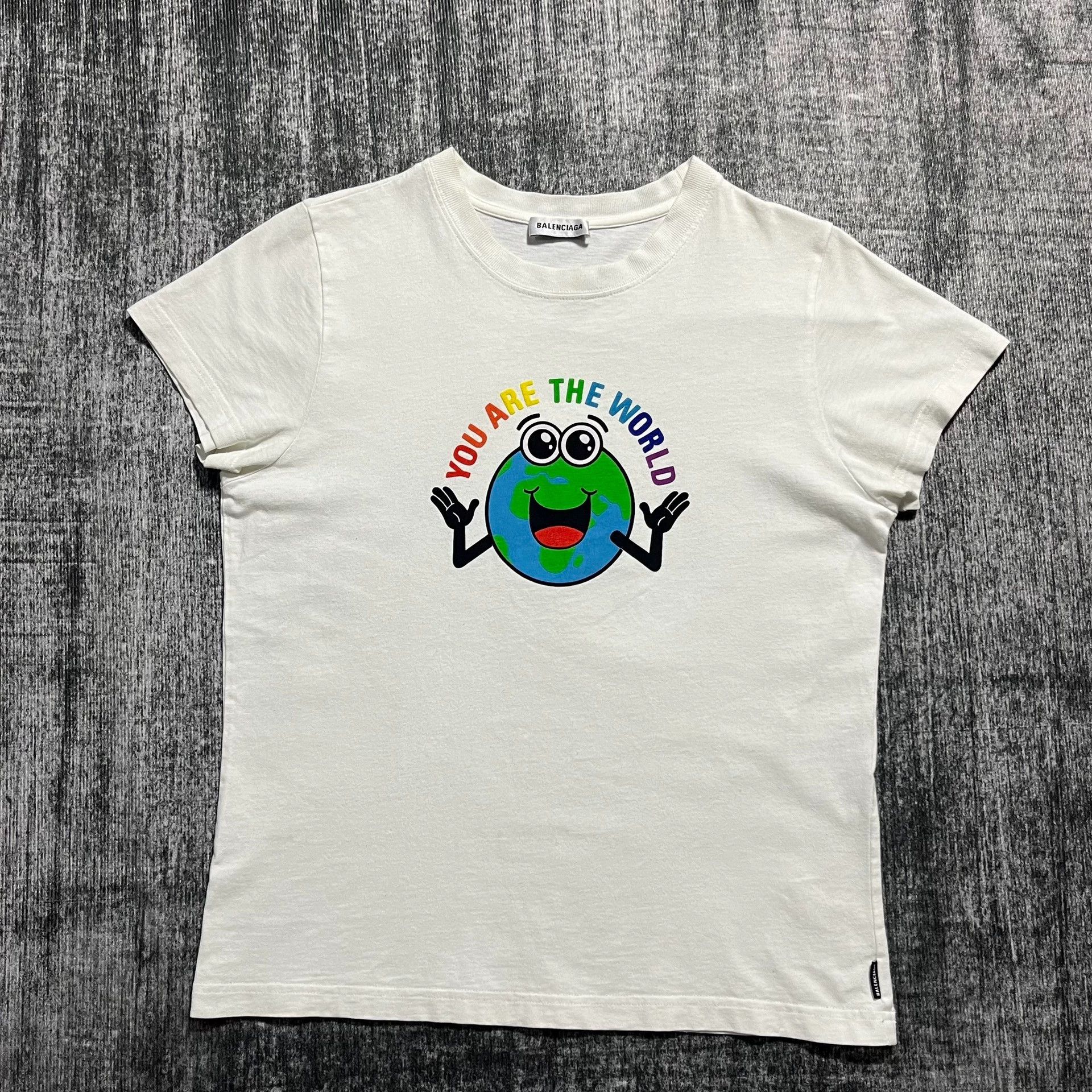 Balenciaga Balenciaga Earth Environment M Short Sleeve Size US M / EU 48-50 / 2 - 1 Thumbnail