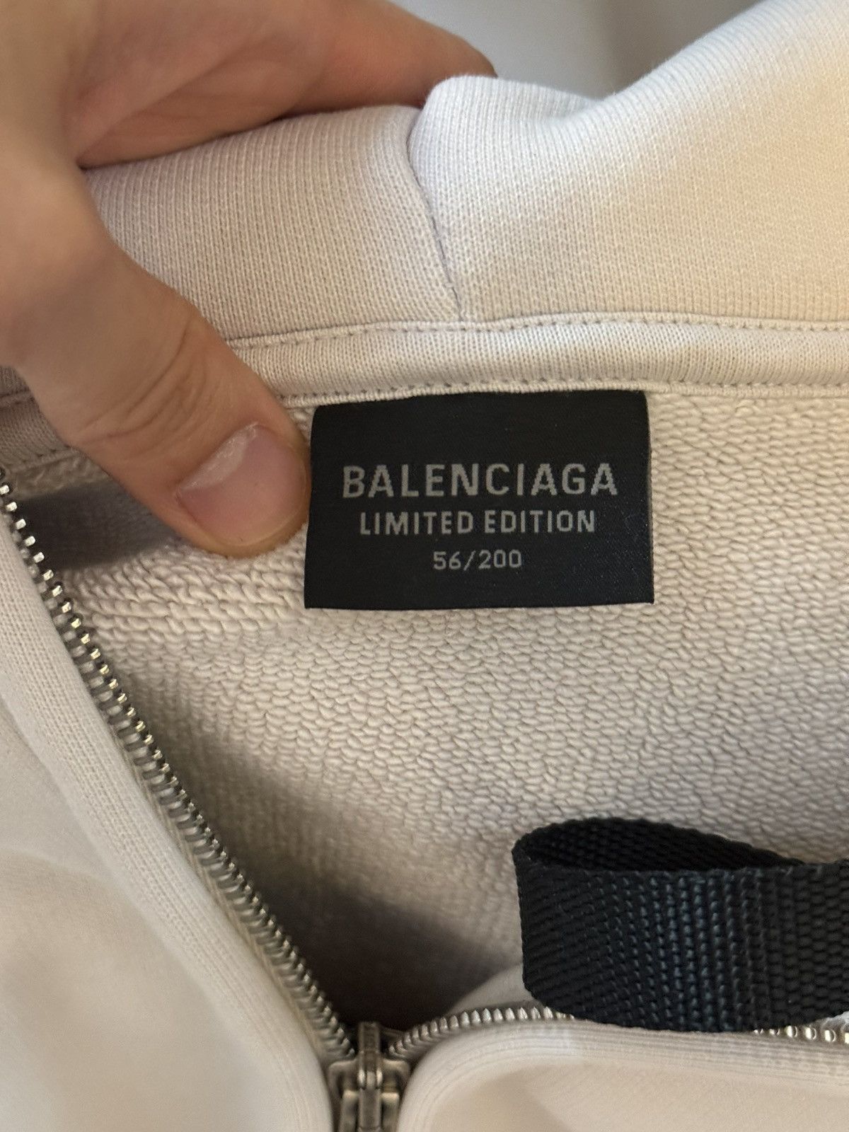 Balenciaga Balenciaga compacted shrunken BFRND merch hoodie sz L Size US L / EU 52-54 / 3 - 3 Thumbnail