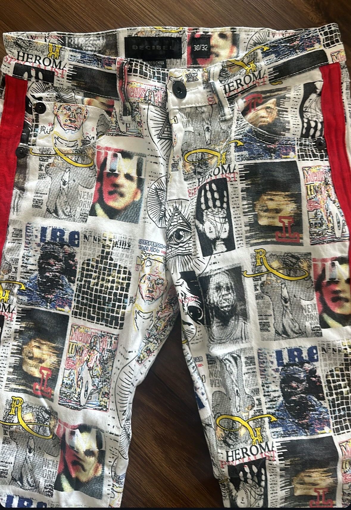 Designer × Vintage Decibel Size US 32 / EU 48 - 1 Thumbnail