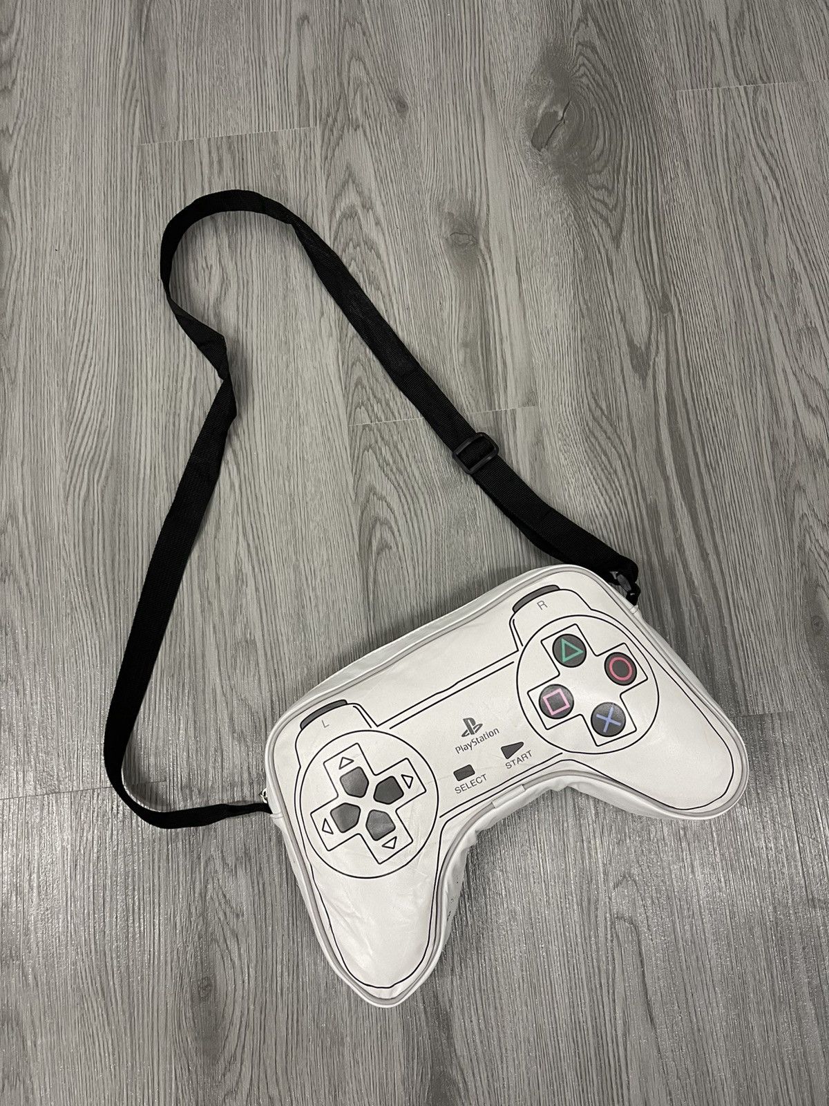 Japanese Brand × Playstation Playstation Joystick Parody Sling Crossbody bag Size ONE SIZE - 1 Thumbnail