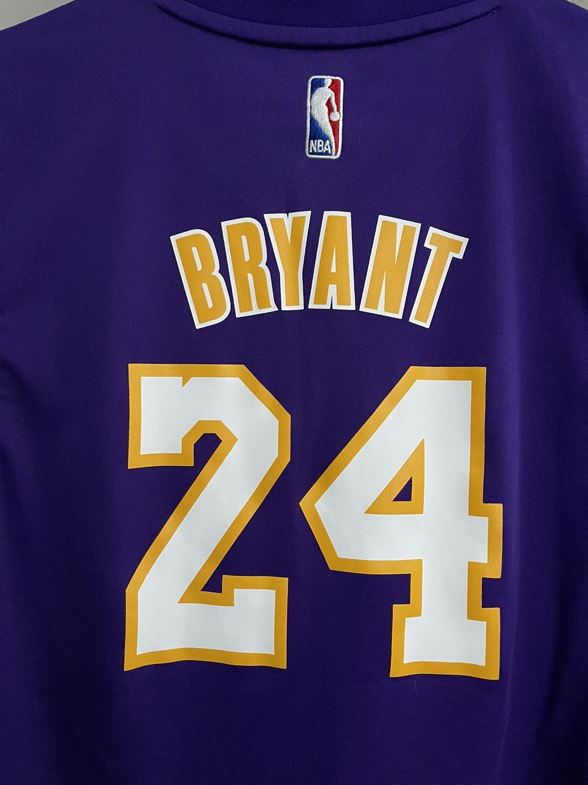 NBA Adidas Los Angeles Lakers LA Kobe Bryant Vintage NBA Jersey Size US M / EU 48-50 / 2 - 8 Thumbnail