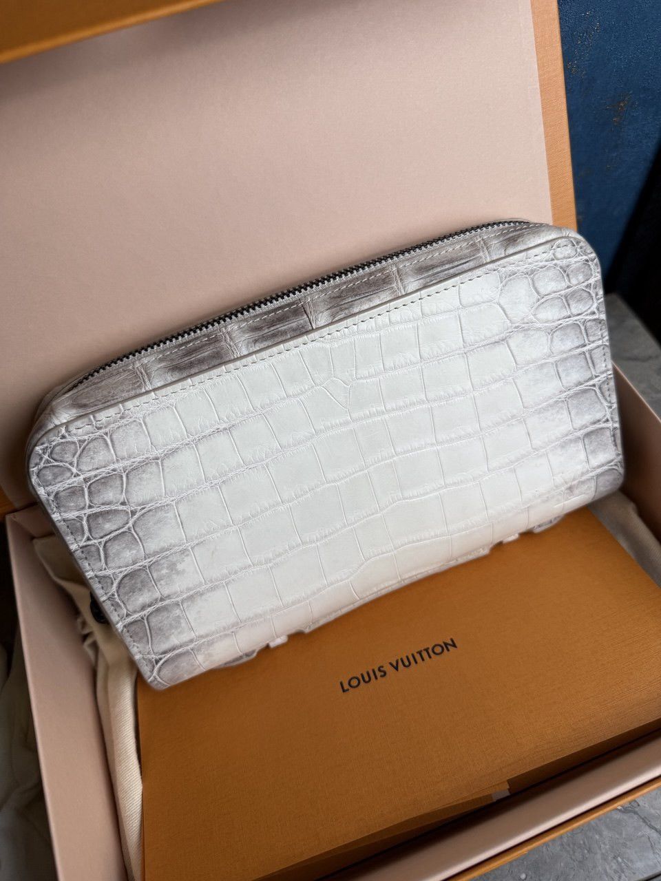 Louis Vuitton Louis Vuitton Zippy XL Crocodylus Niloticus (Himalaya) Size ONE SIZE - 2 Thumbnail