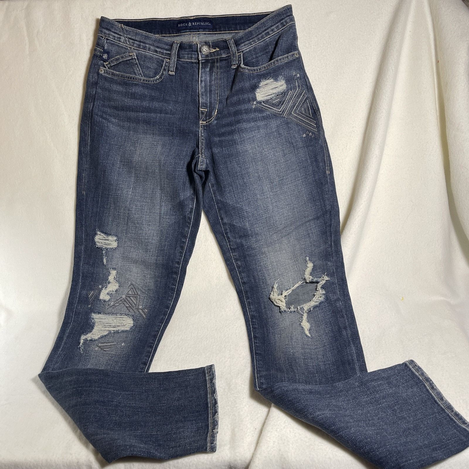 Rock & Republic Rock & Republic Berlin Women’s Sz 6M Distressed/ Embroidered Size 28" / US 6 / IT 42 - 2 Thumbnail