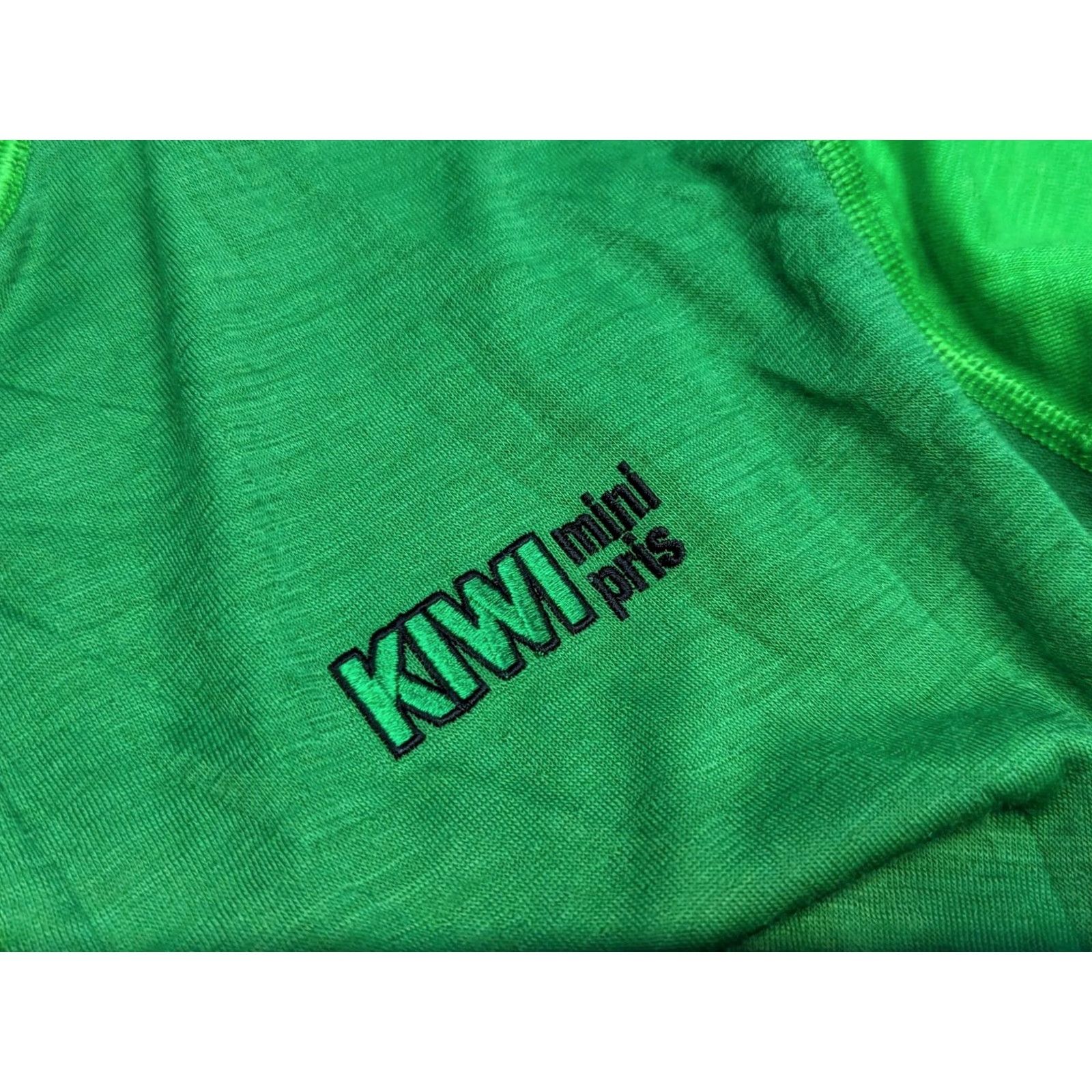 Layer 8 Wenaas Base Layer Shirt Mens XL Long Sleeve Green 1/4 Zip Workwear Kiwi Shirt Mens XL Green 1/4 Zip Wool Blend Base Layer Size US XL / EU 56 / 4 - 7 Thumbnail