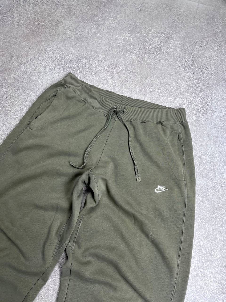 Nike × Vintage Vintage Nike Swoosh Olive Baggy Gym Cotton Trackpants Y2K M Size US 32 / EU 48 - 2 Thumbnail