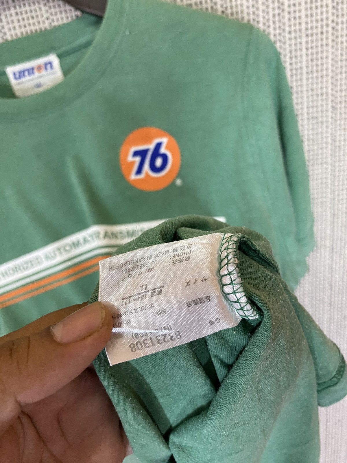 Vintage ‼️76 UNION MOTOR OIL TSHIRT ‼️ Size US L / EU 52-54 / 3 - 5 Thumbnail