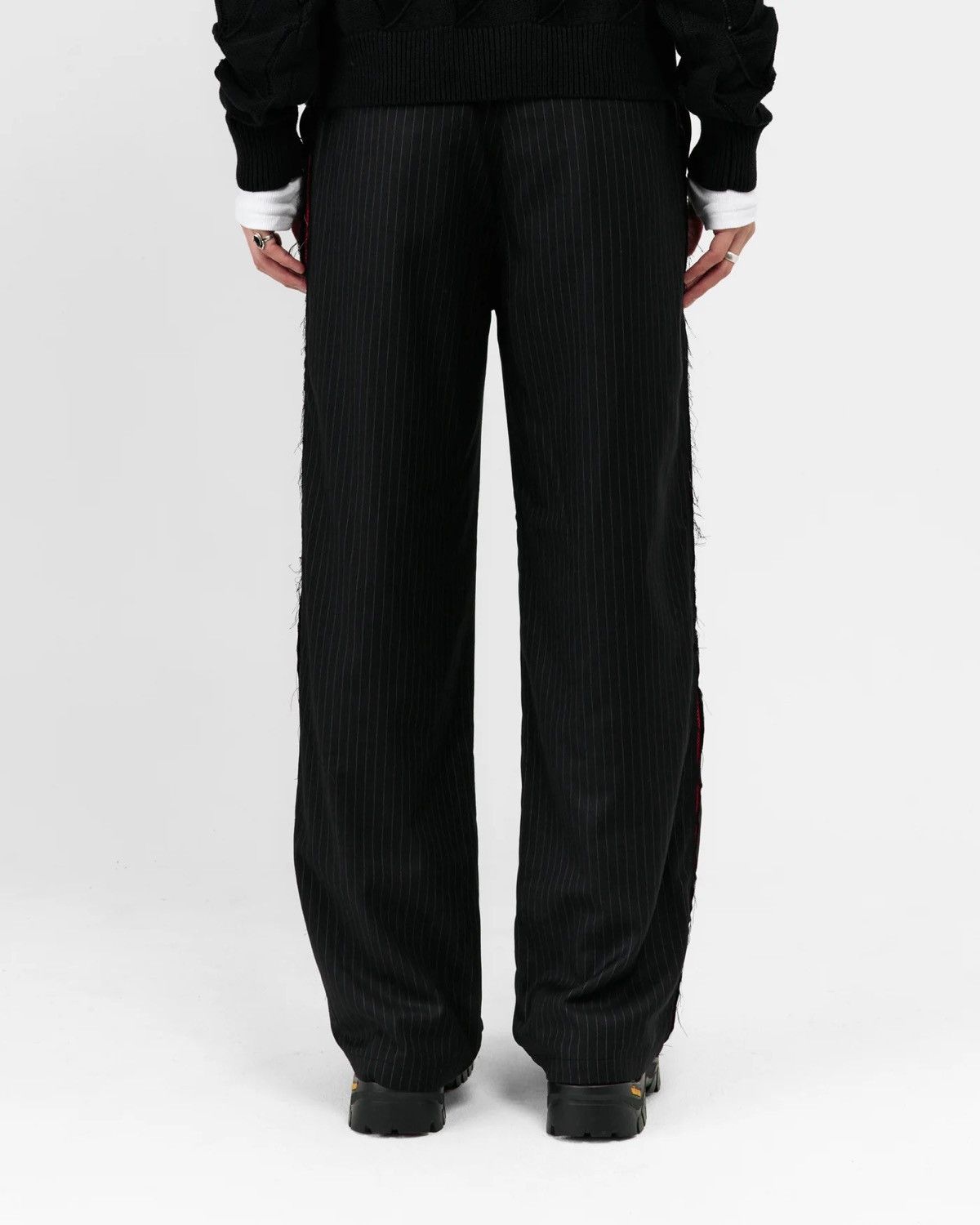 No Maintenance RAW EDGE PINSTRIPE DOUBLE PLEATED TROUSERS Size US 34 / EU 50 - 5 Thumbnail