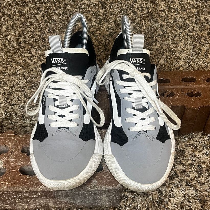 Vans Vans UltraRange EXO Sneakers Gray/Black Unisex Size M5/W6.5 Size US 5 / EU 37 - 5 Thumbnail