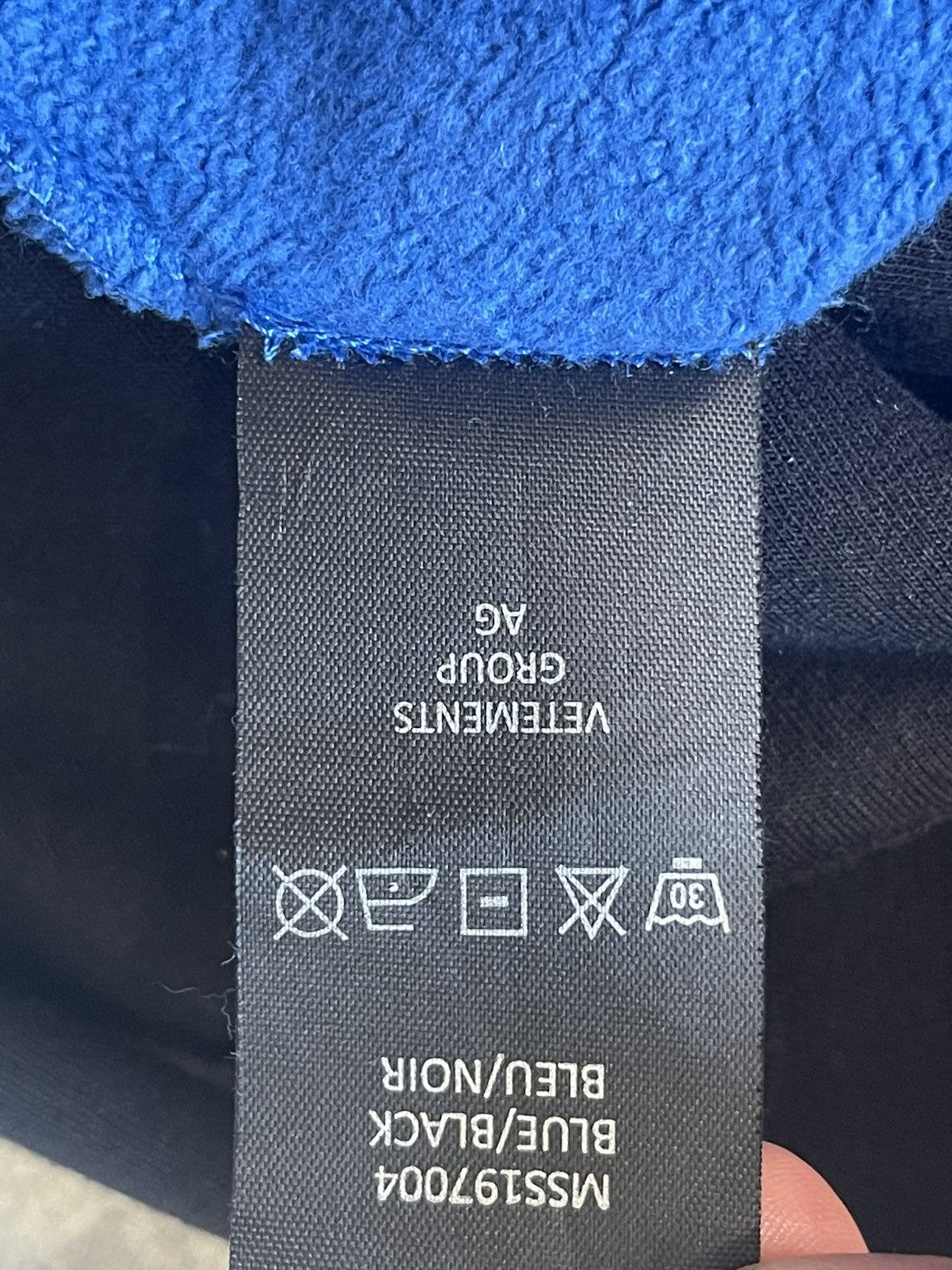 Vetements Vetements 19ss “Your Company Name” Double Layered Sweatshirt Size US XL / EU 56 / 4 - 7 Thumbnail