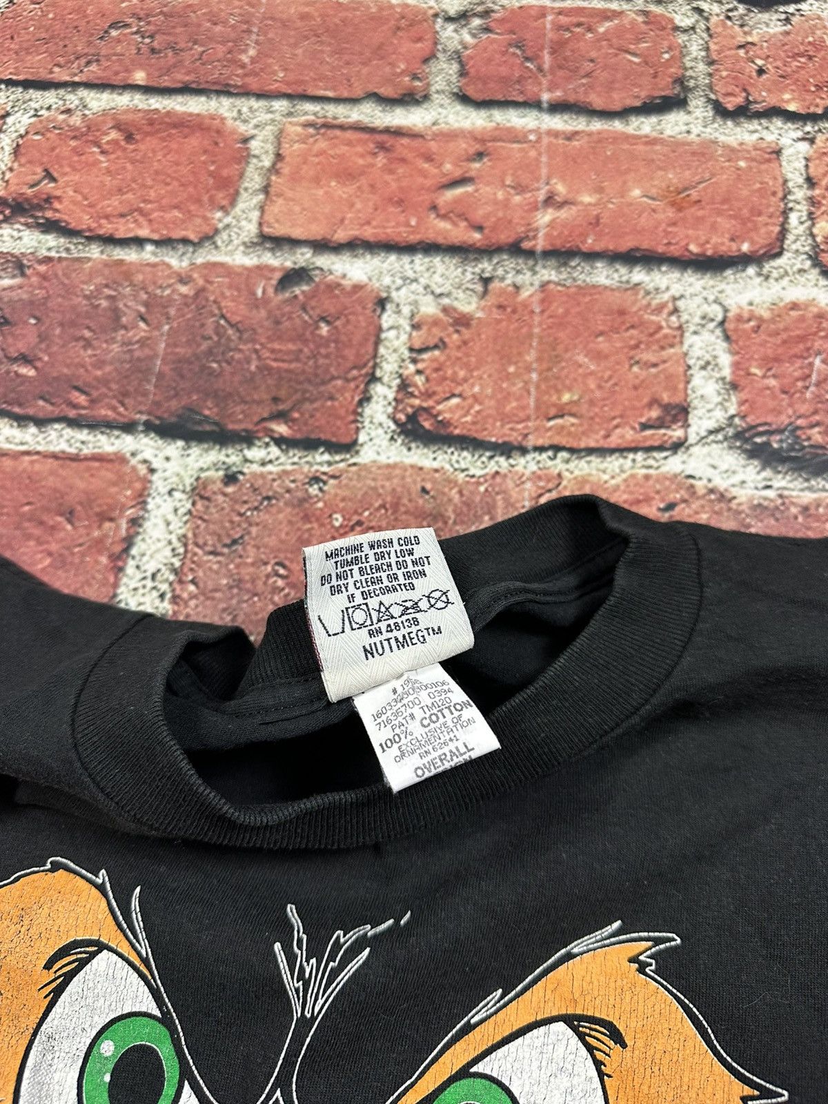 Vintage Pittsburgh Penguins Iceburgh Tee Mascot Shadow 90s