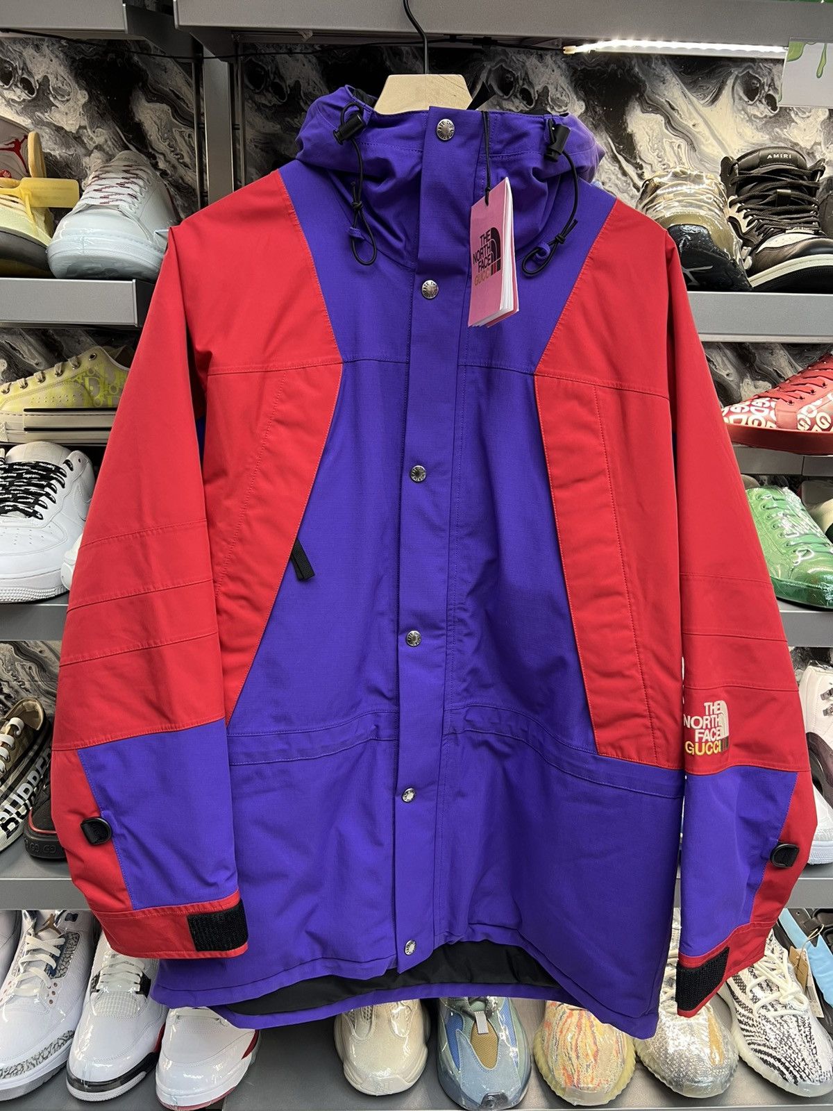 Gucci Gucci x Northface Red/Purple Windbreaker Size US M / EU 48-50 / 2 - 1 Thumbnail