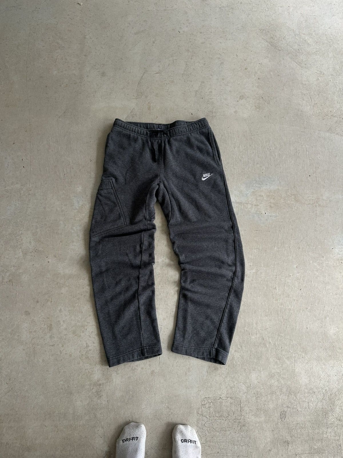 Other Vintage Nike Sweatpants Size US 30 / EU 46 - 1 Thumbnail