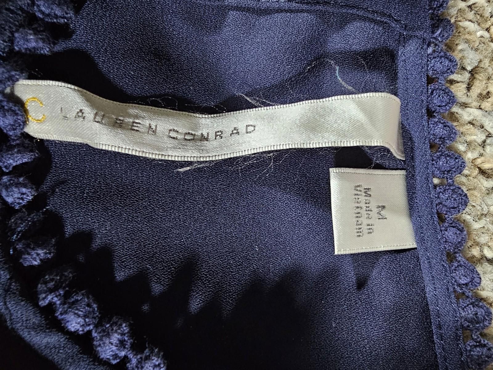 Other LC Lauren Conrad M Blue Button Up Long Sleeve Blouse Size M / US 6-8 / IT 42-44 - 3 Thumbnail
