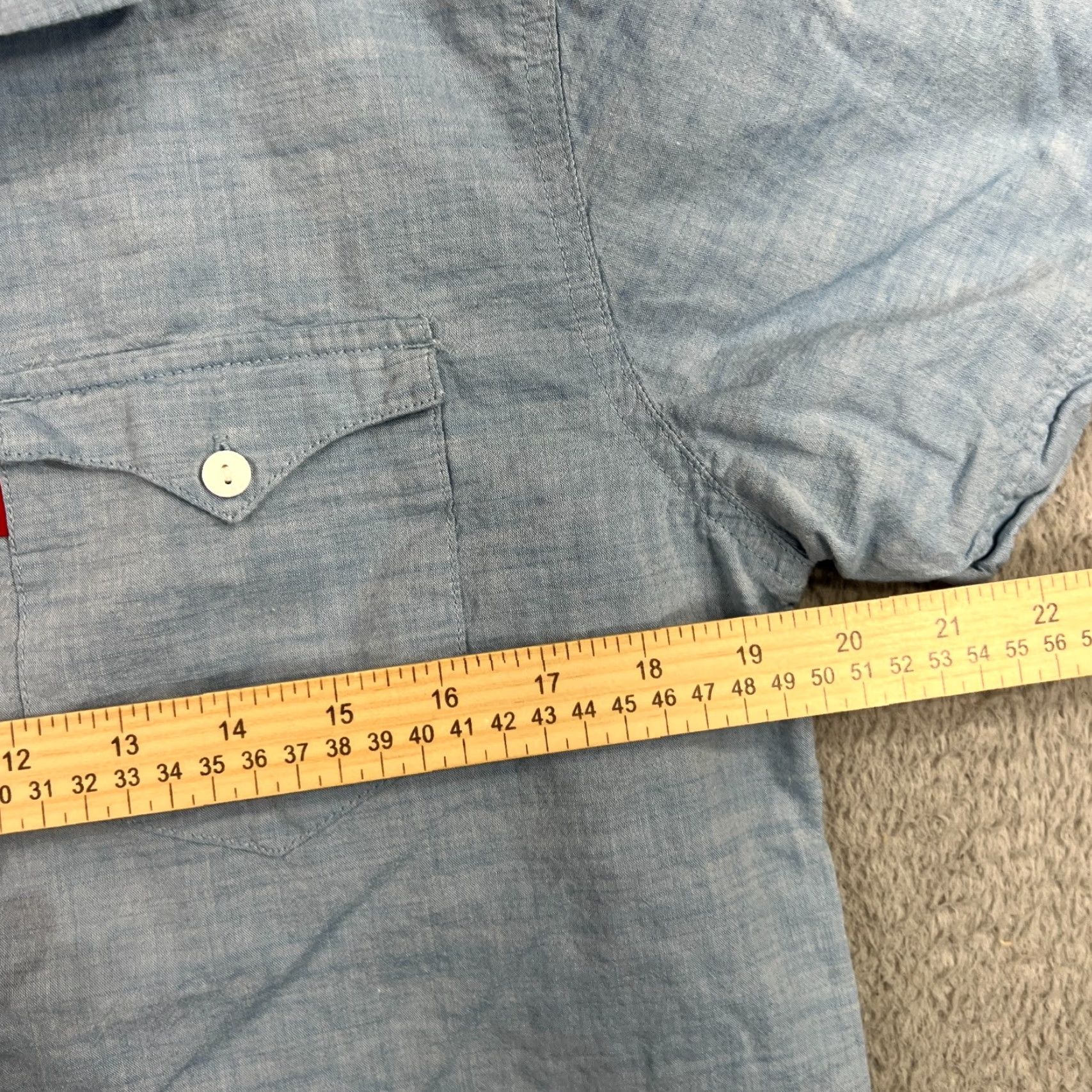 Levi's VINTAGE LEVI'S Shirt Mens Small Blue Chambray Red Tab Button Up Collared Size US S / EU 44-46 / 1 - 7 Thumbnail