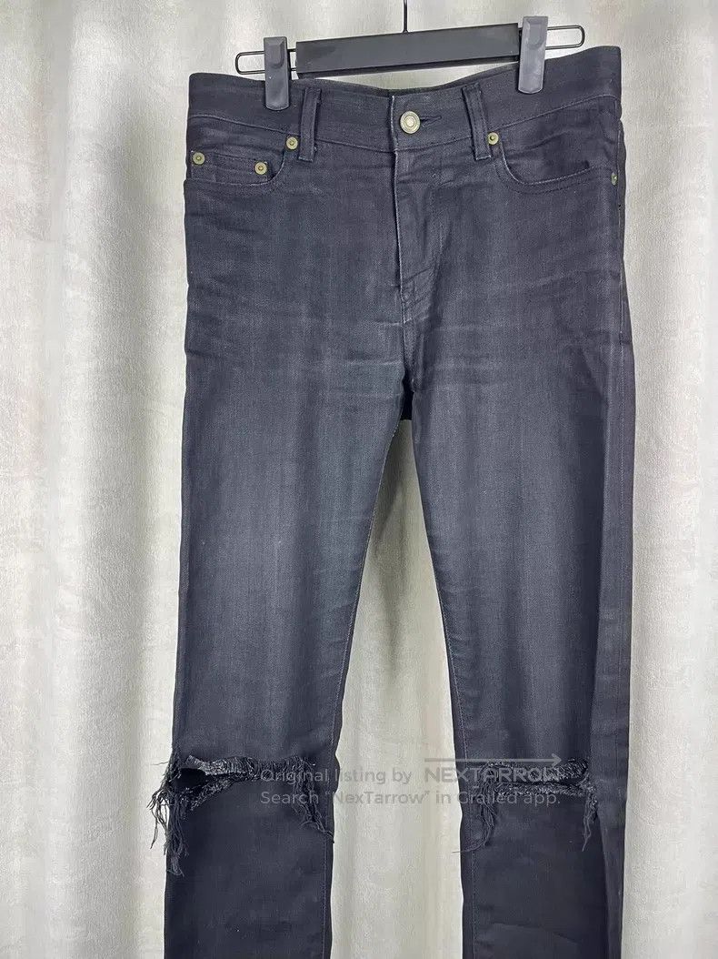 Saint Laurent Paris Saint Laurent Paris Wax Faced Knee Cut Denim Pants i Size US 29 - 3 Thumbnail