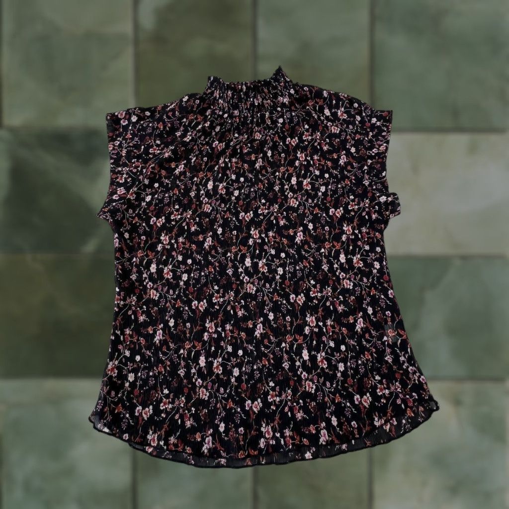 Vintage Monteau Womens Black Floral High Neck Short Sleeve Pleated Blouse Medium Size M / US 6-8 / IT 42-44 - 1 Thumbnail