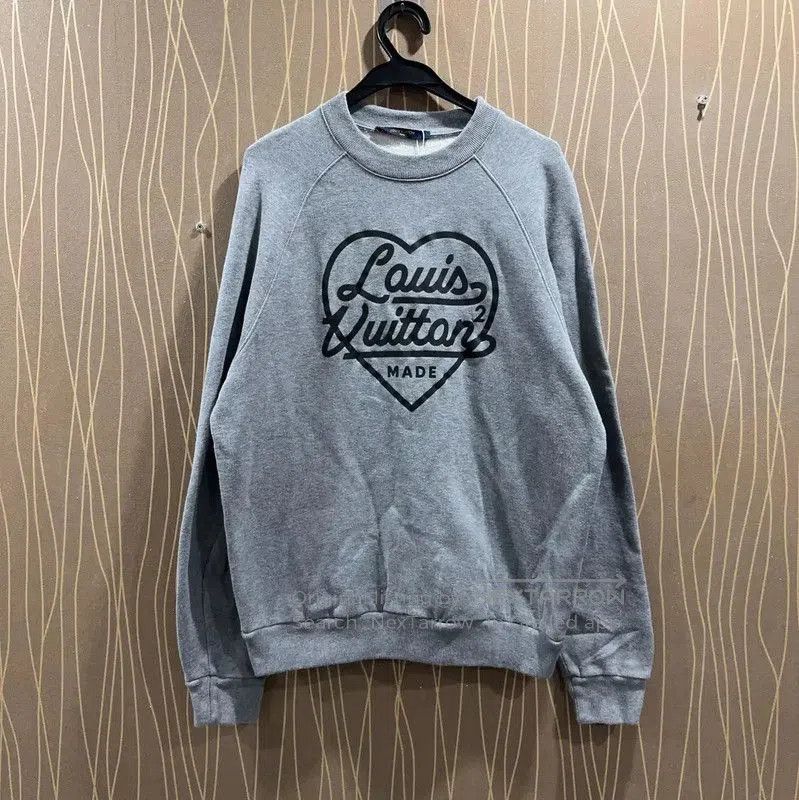 Louis Vuitton Louis Vuitton Gray Cotton Men's Sweatshirt . Size US S / EU 44-46 / 1 - 1 Thumbnail