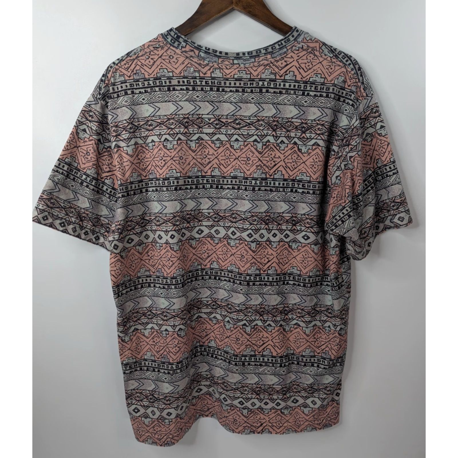 Gotcha Gotcha Surf Shirt Striped AOP Logo Crew Neck Cotton Size XL Men T-Shirt Vintage No Size US XL / EU 56 / 4 - 4 Thumbnail