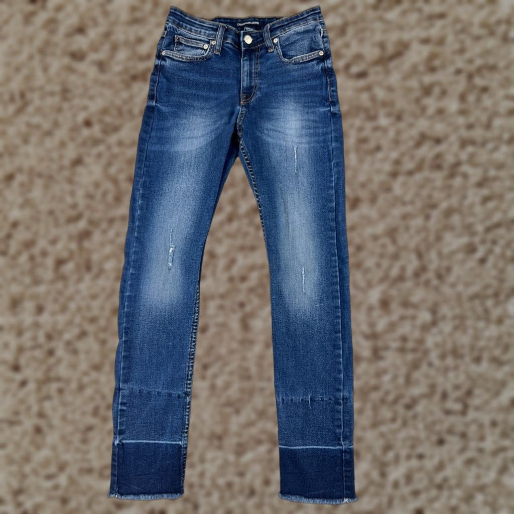 Calvin Klein Calvin Klein Jeans Women Blue Denim Straight Leg 26x30 Distressed 5-Pocket Regular Waist Cotton Blend Jeans Size 26" / US 2 / IT 38 - 1 Thumbnail