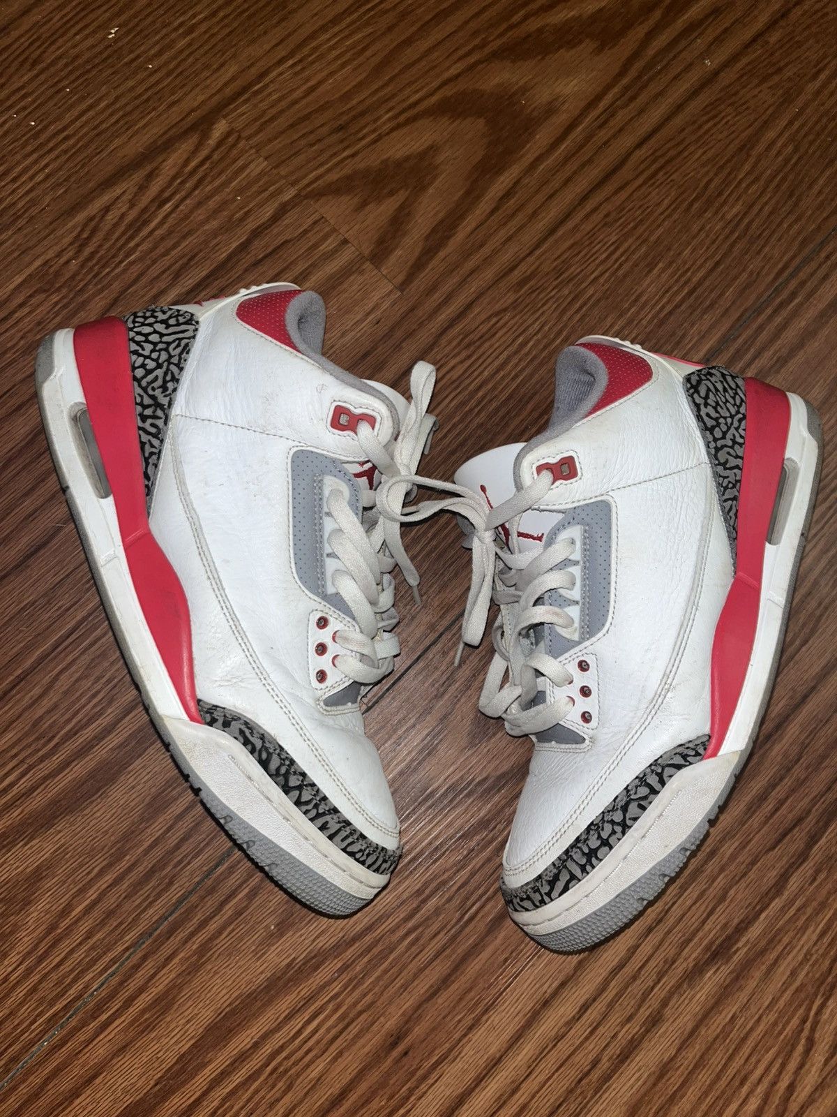 Nike Jordan 3 Fire Red Size US 10 / EU 43 - 1 Thumbnail