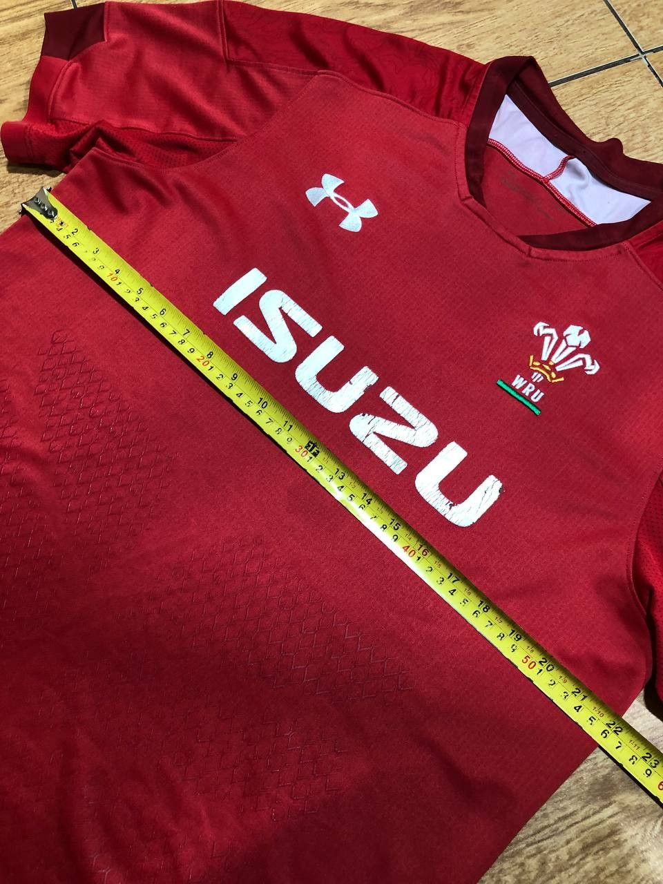 Under Armour Vintage UNDER ARMOUR Wales Home 2019 Shirt Rugby Jersey Size US XL / EU 56 / 4 - 14 Thumbnail