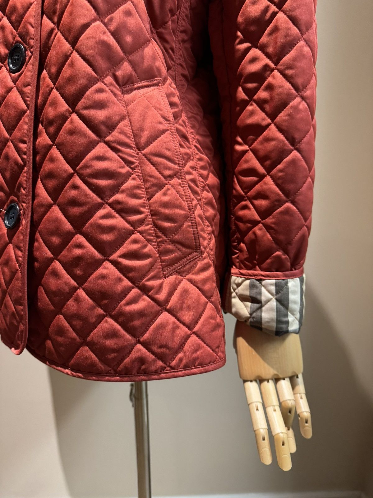 Burberry Burberry Brit Padded Jacket Size XL / US 12-14 / IT 48-50 - 13 Thumbnail