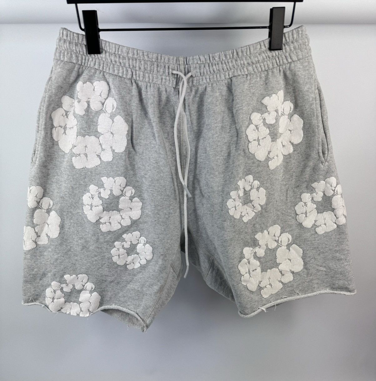 DENIM TEARS × READYMADE PUFF LOGO PRINT SHORTS Size US 38 / EU 54 - 1 Thumbnail