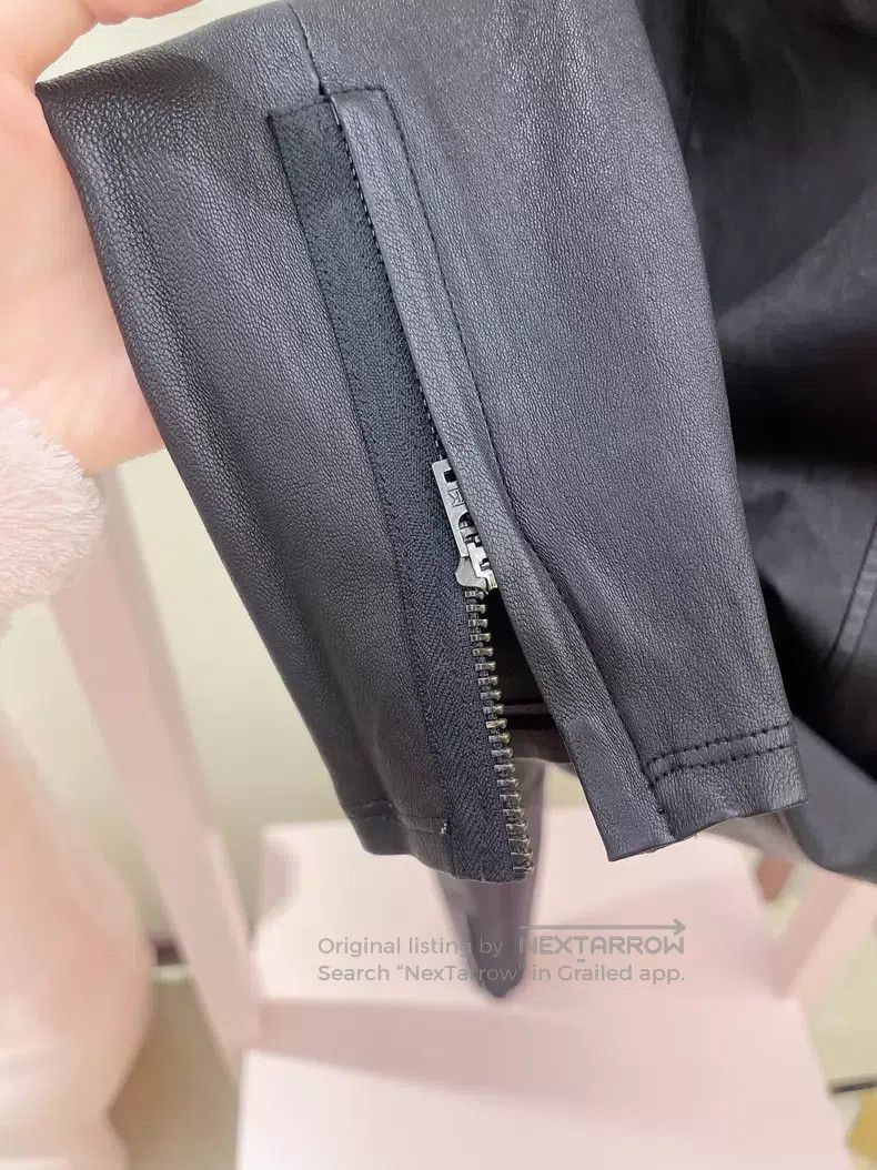 Helmut Lang Helmut Lang size 2 Leather pants Size 25" / US 0 / IT 36 - 7 Thumbnail