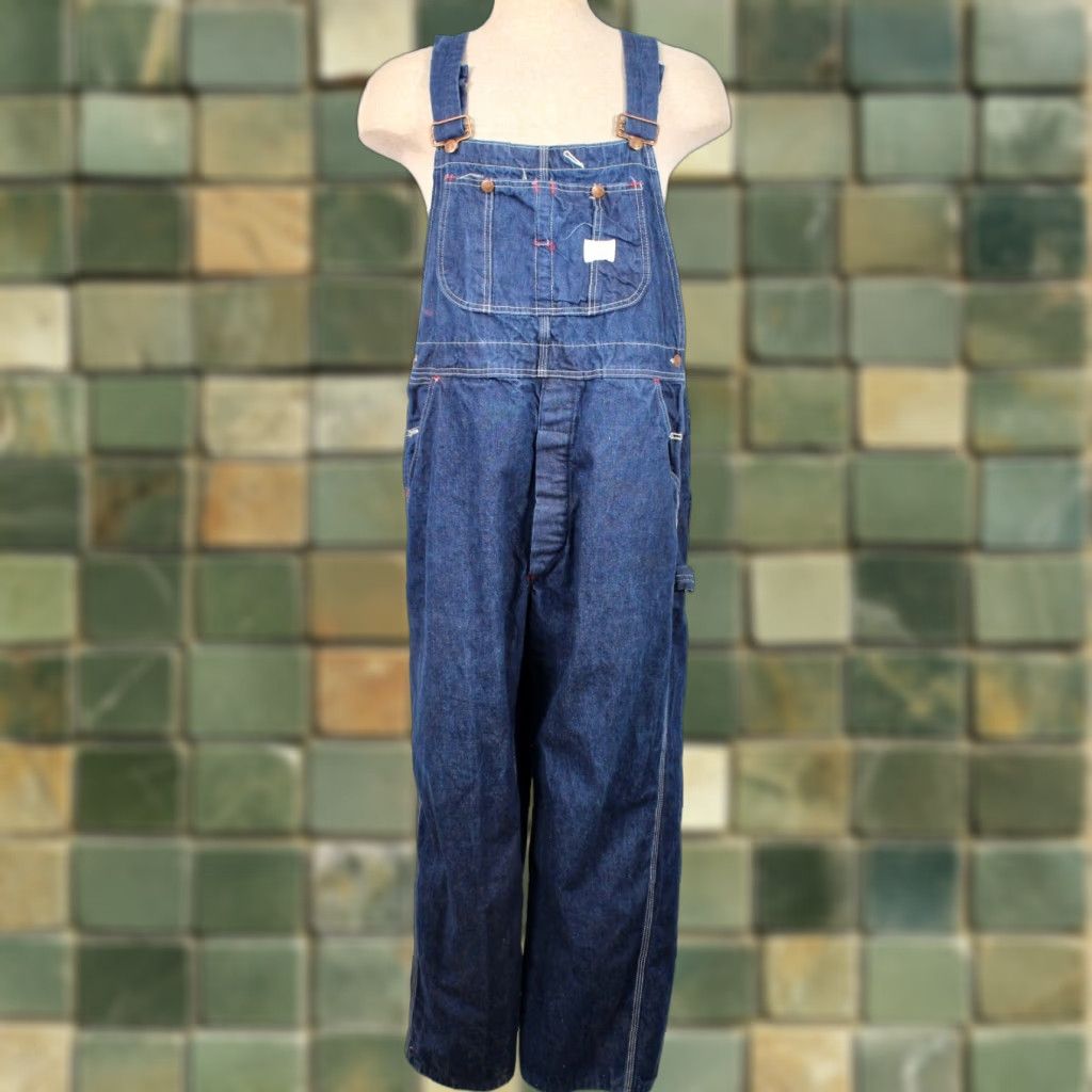 Vintage VINTAGE Big Mac Mens VTG 70s Blue Denim Overalls Sz L 1970s Square Bak 28 Inseam Size US 33 - 1 Thumbnail