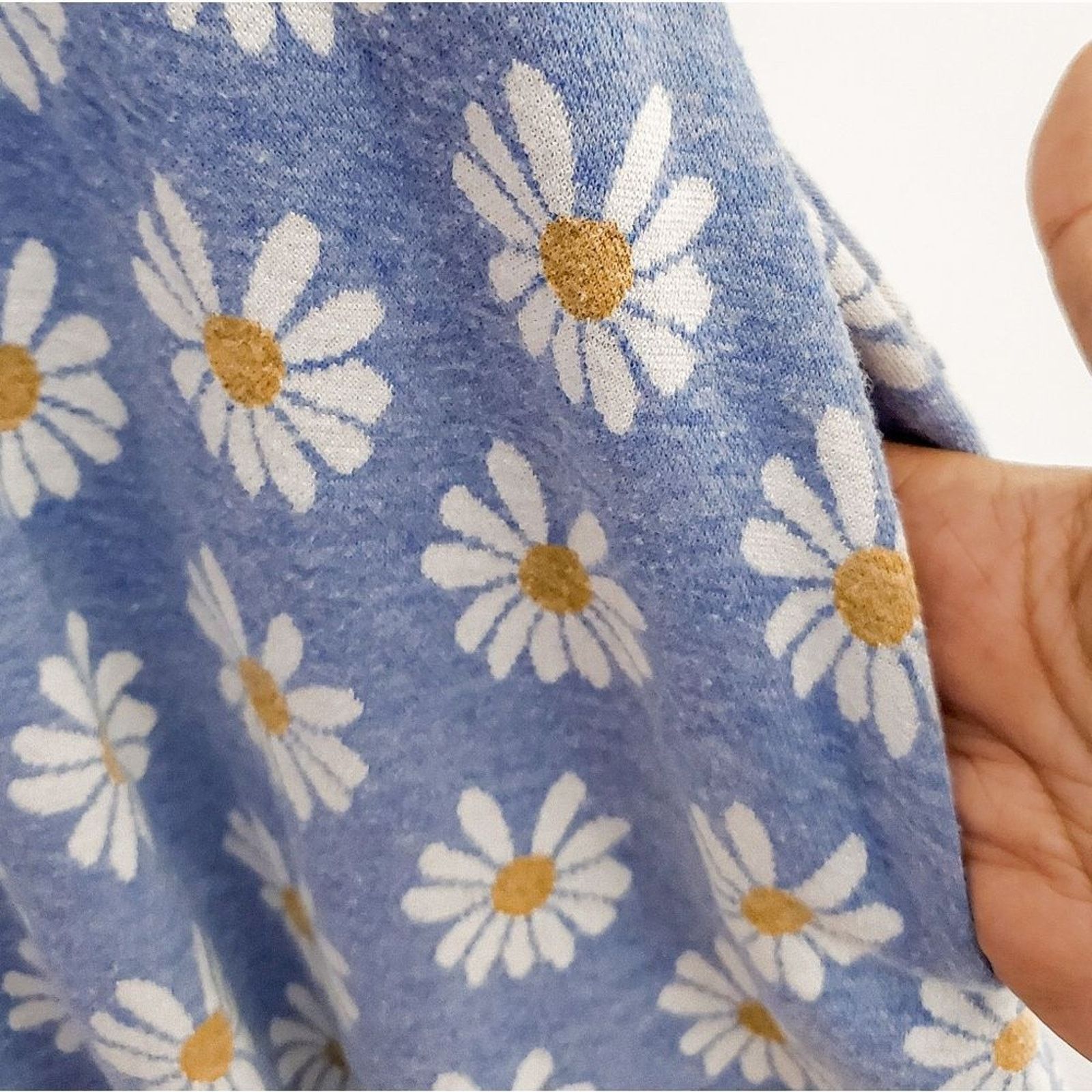 Hutch Hutch Blue Daisy Floral Rainey Floral Knit Midi Dress Sz 0X Size XL / US 12-14 / IT 48-50 - 4 Thumbnail
